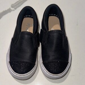 Children’s Place Girls Black Slip On Sneakers 7